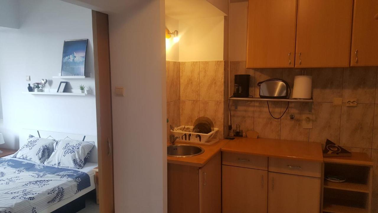 Calea Victoriei Studio Bucureşti Ngoại thất bức ảnh